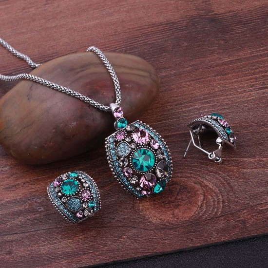 Luxury Crystal Stud Earrings & Necklace Set (Multicolor)