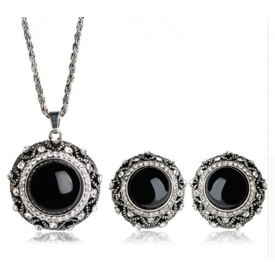 Vintage Silver Black Round Crystal Jewelry Set