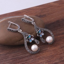 Luxury Vintage Silver Floral Pearl Earrings